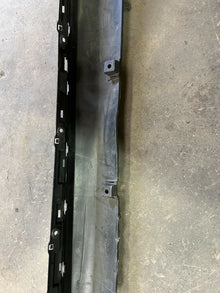 ⭕12-20 Model S Passenger Side Rocker Panel Outer Sill Molding Right 6005875-00-J