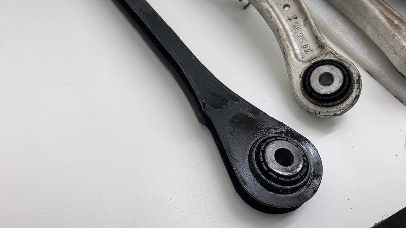 2011-2014 Porsche Cayenne Rear Left Spindle Knuckle Hub Rotor w/ Control Arm AWD