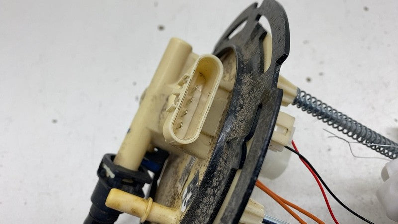 ⭕ 2017-2025 Chrysler Pacifica Fuel Gas Pump Level Sending Module Unit 