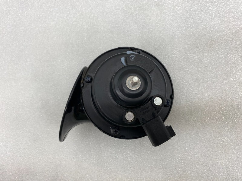 E1 0020046 ⭕ 2012-2020 Tesla Model S 3 Seger High Pitch Tone Horn 12V 510 Hertz E1 0020046