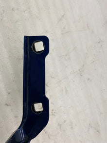 ⭕20-24 Tesla Model Y Front Passenger Side Hood Bonnet Hinge Closure Assist Right