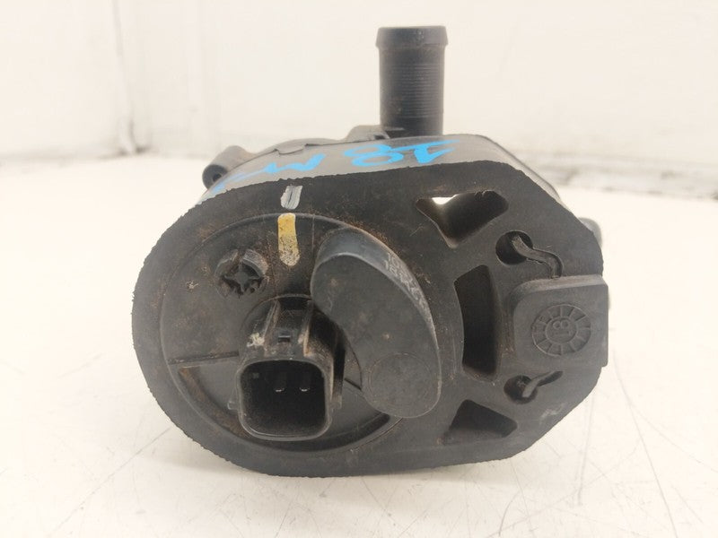 1057235 00 G 2016-2020 Tesla Model S MS Auxiliary Coolant Water Pump Assembly 1057235-00-G