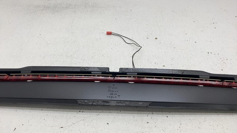 ⭕ 12-20 Model S Rear Center High Mounted Stop Light Third 3rd Brake 60