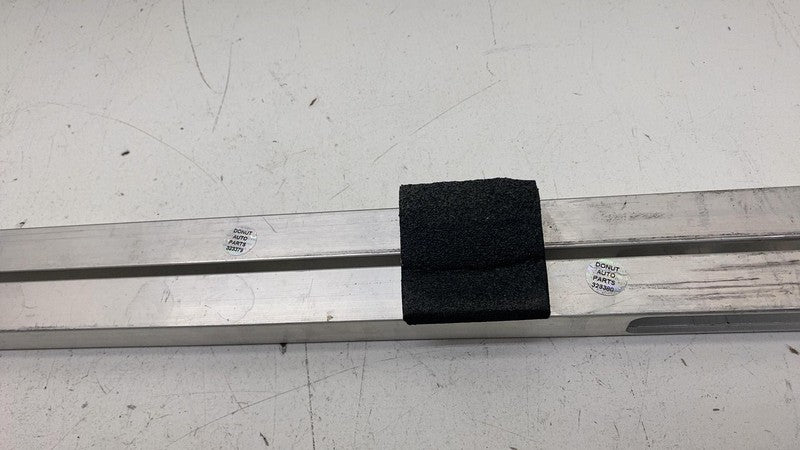 ⭕ 2024-2025 Tesla Cybertruck Tonneau Cover w/ SET of Square Profile 19