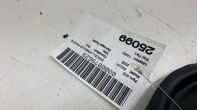 68228477AC ⭕ 2017-2025 Chrysler Pacifica Front Left Side Cowl Vent Cover Panel 68228477AC