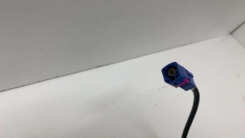 ⭕ 16-20 Tesla Model S Rear View Back Up Camera w/ Liftgate Molding 106