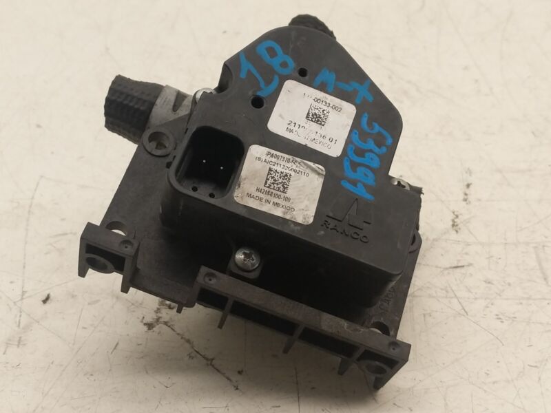 2012-2020 Tesla Model S MS 6 4-Way Valve Electric Pump without Cooling Pipe Hose