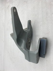 ⭕ 16-20 Model S Front Passenger Engine Mount Support Bracket Right 1077751-00-E