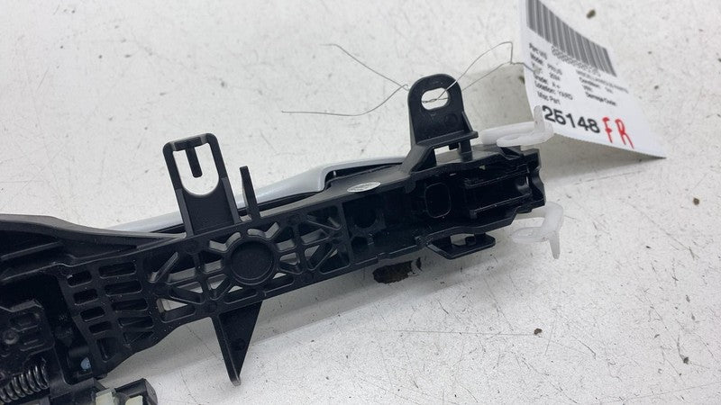 ⭕ 23-25 Toyota Prius Front Passenger Exterior Door Handle Outer Right 