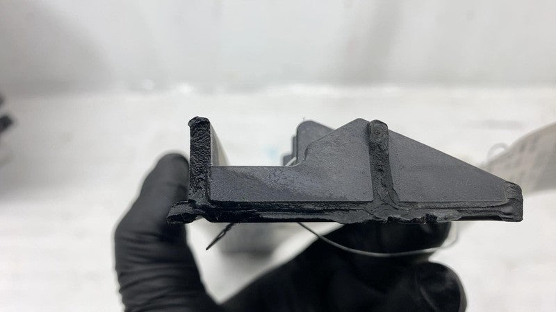 P11-E270CR-01 ⭕2022-2024 Lucid Air Grand Touring Right Energy Management Bracket P11-E270CR-01