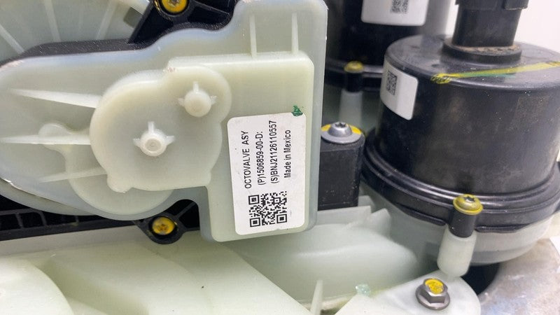 150202200E 20-23 Model Y Supermanifold Refrigerant Chiller + Coolant Reservoir 1549902-00-C