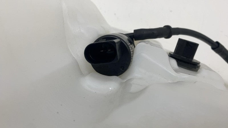 84991494 ⭕ 2019-2025 Chevrolet Silverado 1500 Windshield Washer Reservoir Tank 84991494