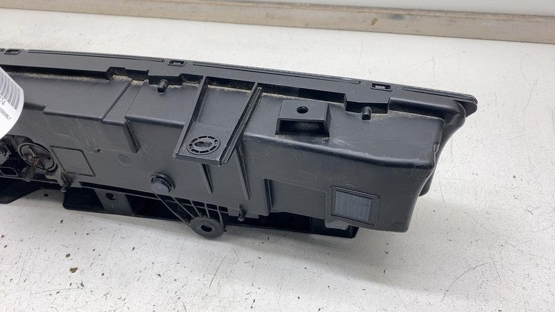 PT00000466M 2022-2024 Rivian R1T R1S Front Center LED Headlight DRL Head Lamp Assembly OEM