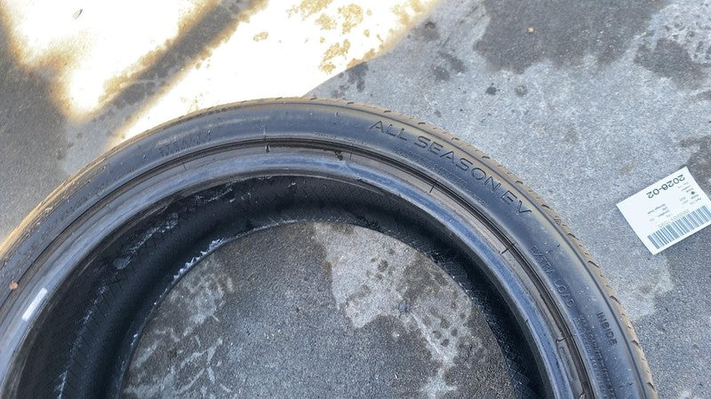 ⭕ Radar All Season EV 235/40ZR19 96W Tire