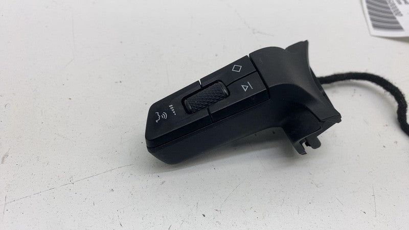 ⭕ 24 Porsche Cayenne Front Driver Side Steering Wheel Button Control Switch Left