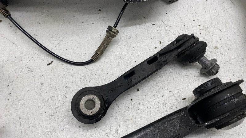 ⭕ 17-20 BMW 540i Rear Left Spindle Knuckle Hub w/ Control Arm SET LH R