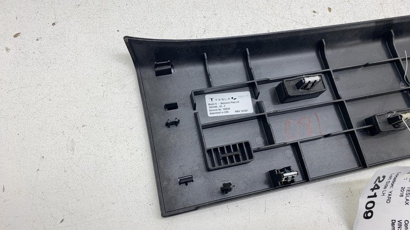 ⭕ 16-20 Tesla Model X Front Left Door Sill Step Welcome Plate Trim 105