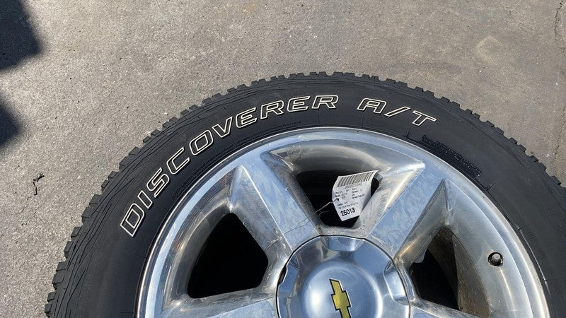 9596954 ⭕ 14-19 Chevrolet Silverado 1500 Pair of 20x9 Wheel Rim 5 Spoke w/ Tire 9596954