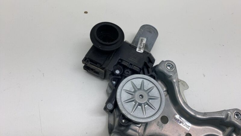 062020-4961 ⭕ 2018-2022 Toyota C-HR Front Right Door Window Regulator & Motor 85710-101010