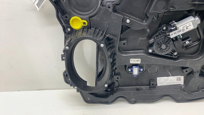 ⭕ 2017-2024 Chrysler Pacifica Front Right Door Window Regulator & Moto