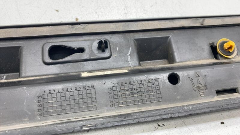 670035236 ⭕17-20 Maserati Levante Front Driver Side Door Lower Molding Trim Left 670035236