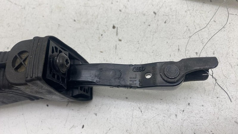 4KE 839 249 ⭕ 2019-2023 Audi E-Tron Rear Left Side Door Hinge Check Strap Stopper 4KE839249