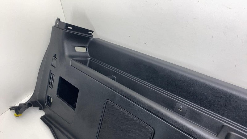 ⭕ 20-23 Lincoln Navigator Rear Driver Side Quarter Panel Lower Trim Co