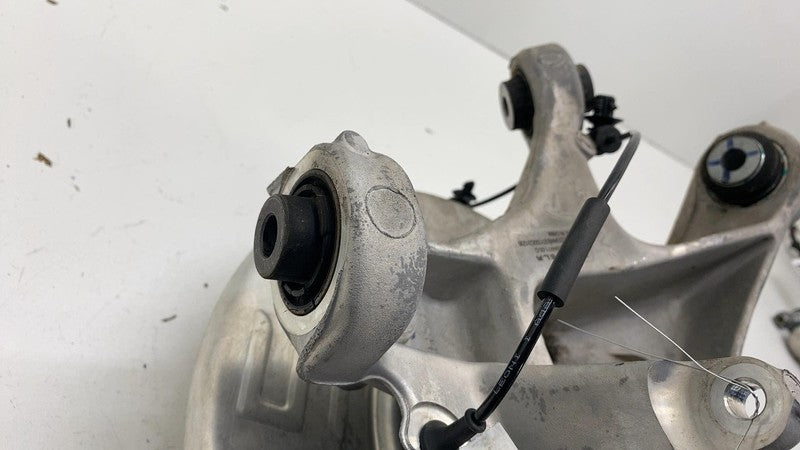 ⭕ 17-23 Tesla Model 3 Rear Left Knuckle Spindle w/ Dust Shield RWD 104