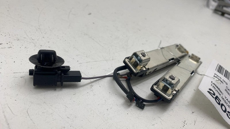 95B035225F ⭕ 2017-2024 Porsche Cayenne Rear Trunk Lower Antenna Booster Module 95B035225F