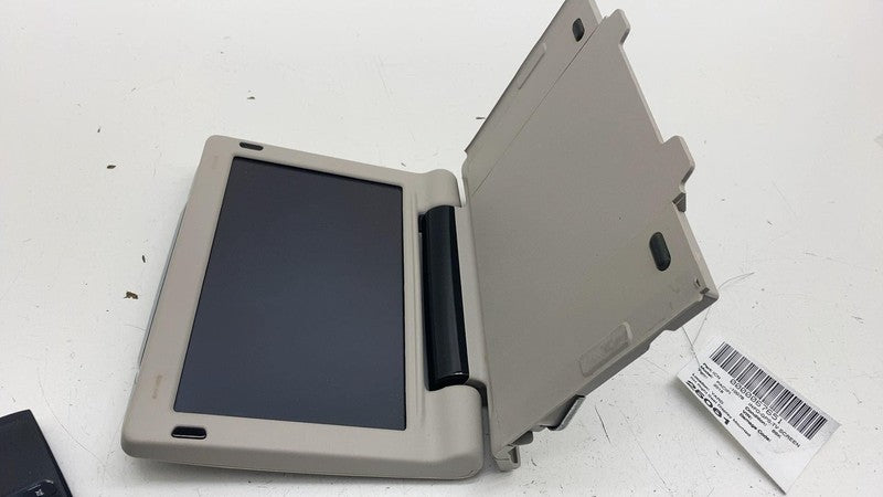 1P28440437 ⭕ 2017-2022 Chrysler Pacifica Front Right Seat Screen Display Monitor 5MH00PD2AC