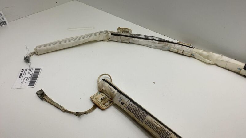 A1668602500 2016-2019 Mercedes-Benz GLE350 Passenger Side Roof Curtain SRS Airbag Right Assy