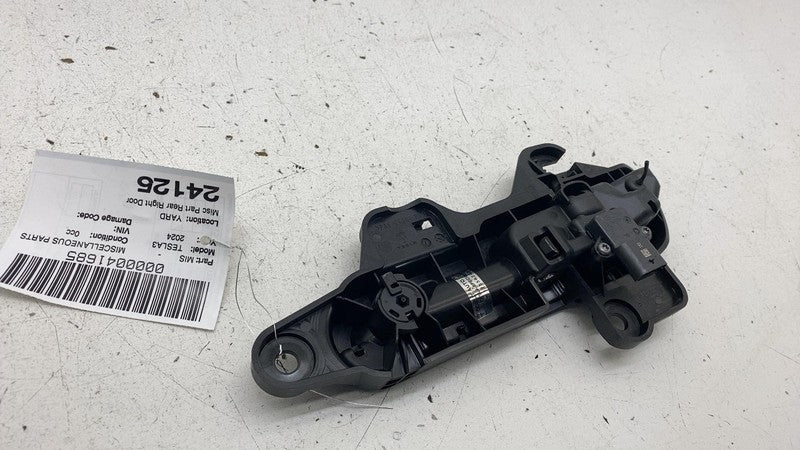 152811500D ⭕ 2017-2025 Tesla Model 3 Y Rear Right Exterior Outer Door Handle 1528115-00-D