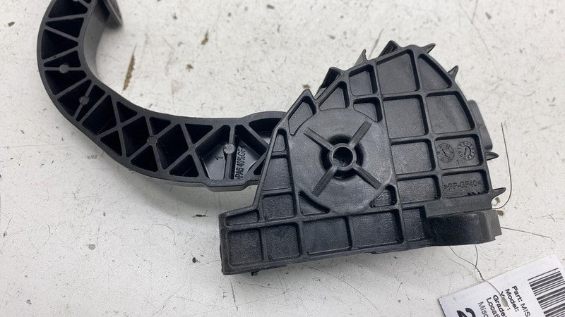 ⭕ 2017-2023 Tesla Model 3 Front Accelerator Foot Pedal Throttle Sensor