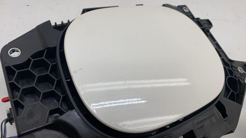 ⭕22-25 Mercedes-Benz EQS 450+ V297 Charging Port Door Lid White 799 A2