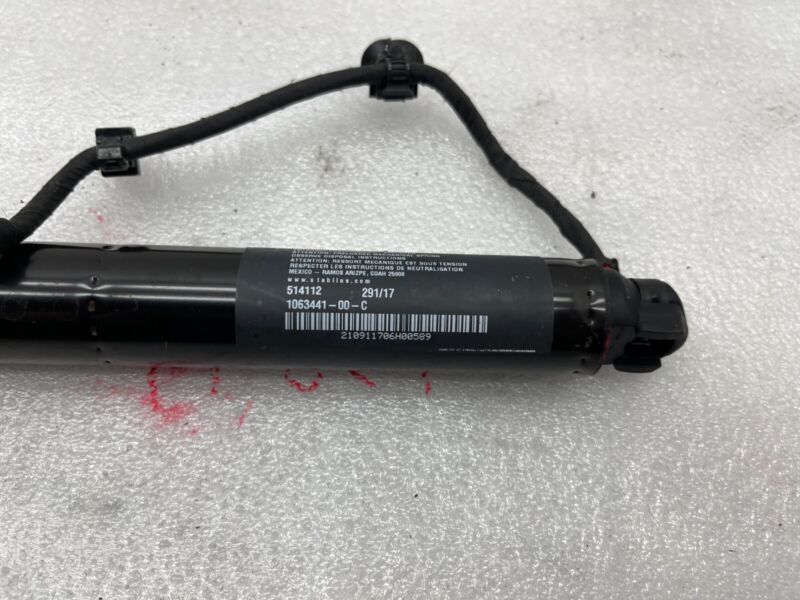 106344100C ⭕16-23 Model X Rear Left/Right Secondary Falcon Door Lift Gas Strut 1063441-00-C