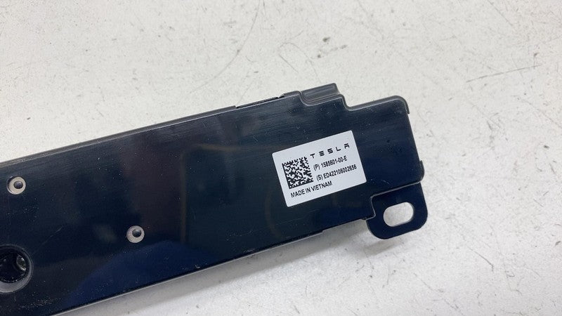 ⭕ 2017-2023 Tesla Model 3 M3 WiFi Bluetooth Antenna Control Module 158