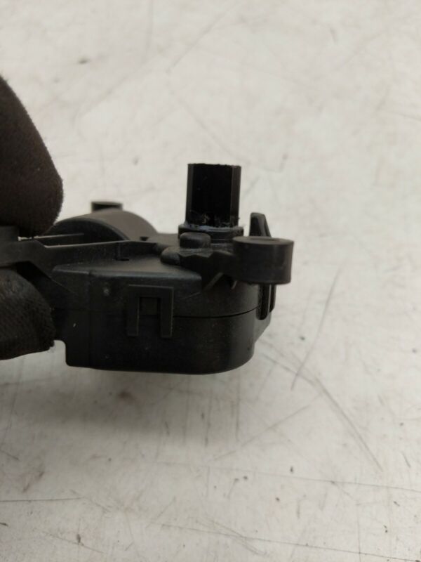 T92882B ⭕ 2017-2023 Tesla Model 3 M3 Air Conditioner A/C Heater Flap Motor Actuator OEM