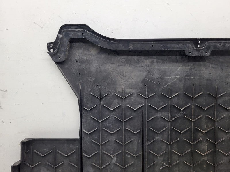 ⭕2016-2020 Tesla Model S Rear Bumper Undertray Splash Shield Trim Cover Assembly