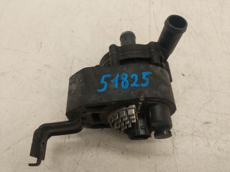 2012-2015 Tesla Model S MS Battery Coolant System Auxillary Water Pump Assembly
