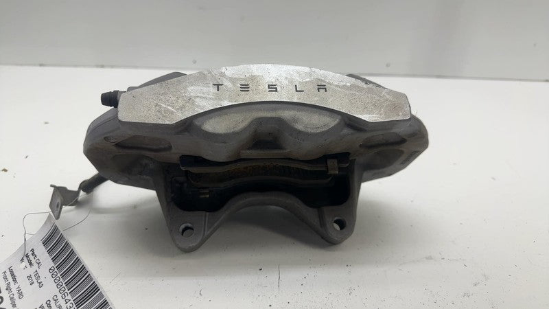 1044621-00-D ⭕ 2017-2023 Tesla Model 3 Front Left Caliper w/ Brake Hose Line LH 1044621-00-D