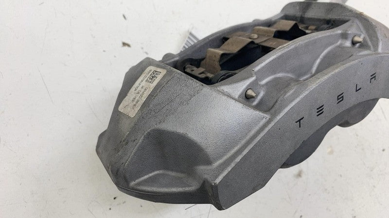 104462200E ⭕ 2017-2023 Tesla Model 3 M3 Front Right Caliper w/ Brake Hose Line 1044622-00-E