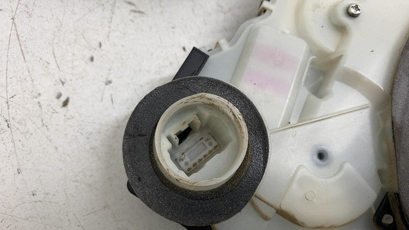 30307116 ⭕ 2023-2025 Toyota Prius Front Driver Side Door Lock Latch Actuator Left LH OEM