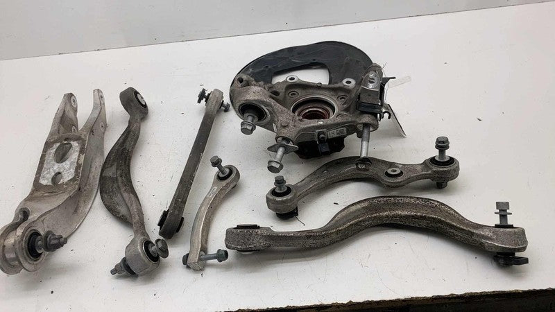 4KE505460C ⭕2019-2023 Audi e-Tron Rear Passenger Side Spindle Knuckle w/ Control Arm Right