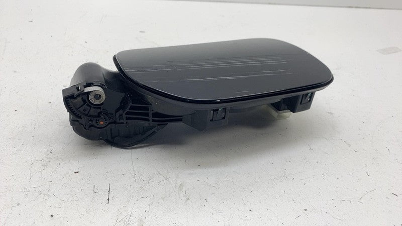 ⭕ 2021 BMW 530e Front Charging Port Chargeport Door w/ Lid Cover Black - 668/9
