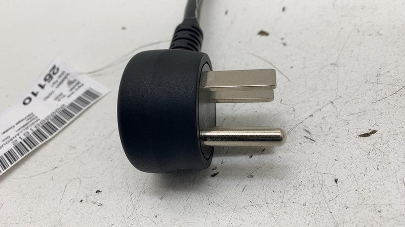 35570237 ⭕ 22-25 Rivian R1S Adapter 220v 240v Outlet Portable Charging Adapter 35570237