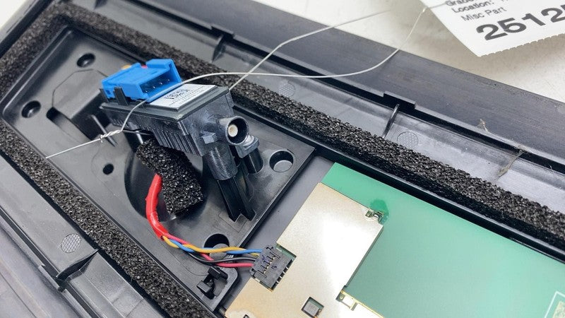 ⭕ 20-23 Model Y Right Exterior B-Pillar Applique Glass Trim RH AP3 150