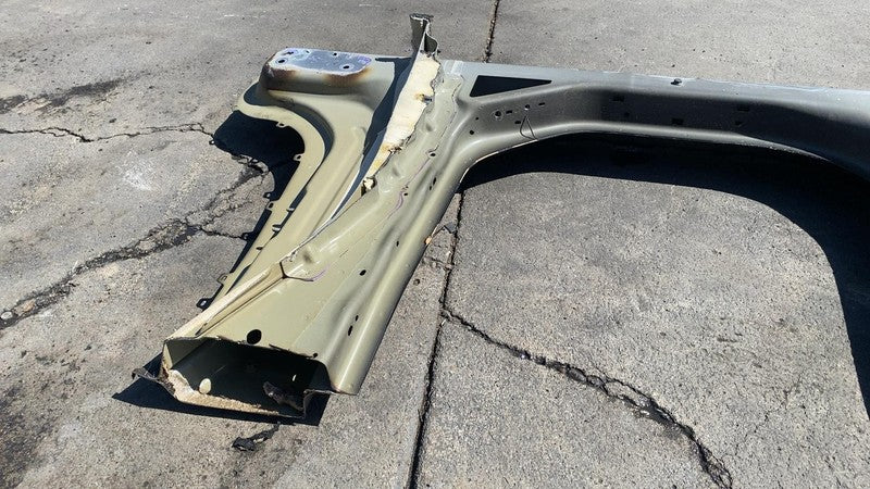 ⭕2024-2025 Tesla Cybertruck Passenger Side Rocker Panel Structural Cut