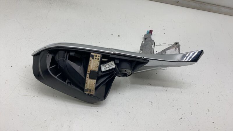 Does not apply 2012-2015 Tesla Model S Front Left Exterior Rear View Door Mirror (NO SKULL CAP)