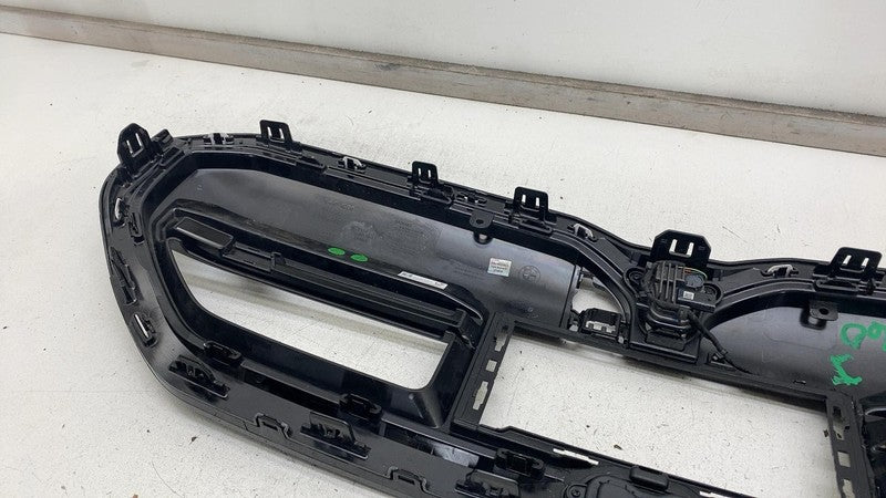 ⭕2024 2025 BMW 5-Series I5 M5 M60 Front Bumper Center Upper Grille 511