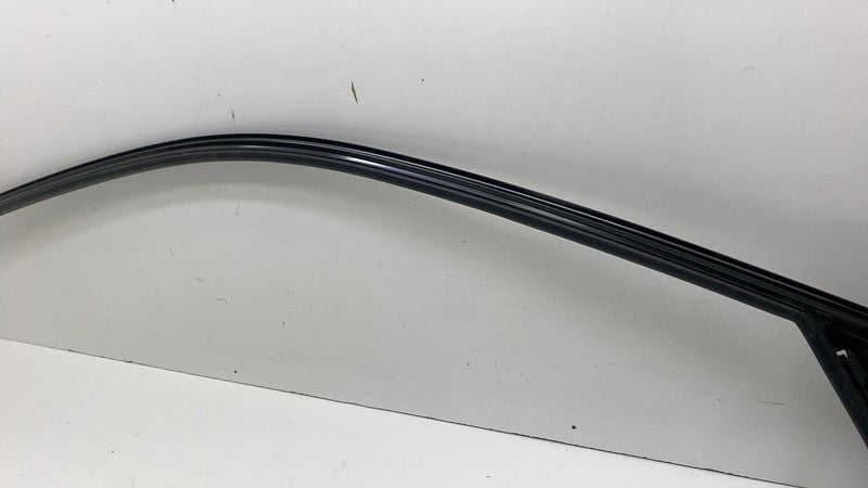 7453552 ⭕ 2014-2021 BMW i3 I01 Right Side Windshield A Pillar Door Molding Upper 7453552